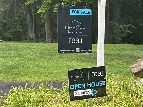 Real Broker LLC Stephen Simard Realtor photo